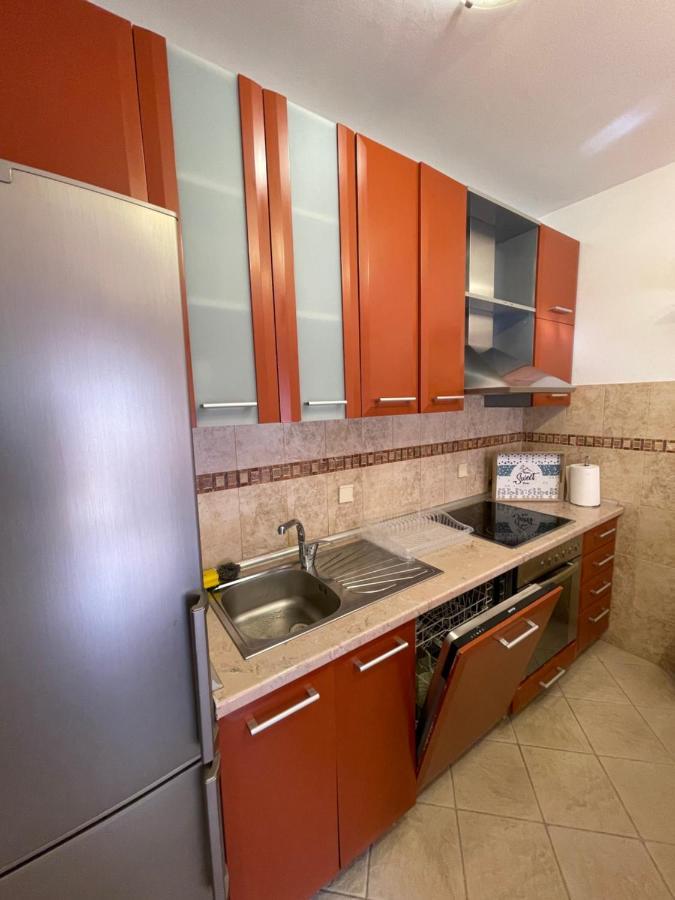 Aquarium Apartment Котор Екстер'єр фото